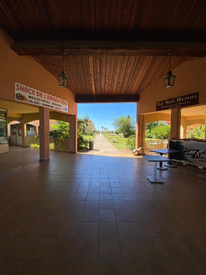 Les Locations Cinaureva « L'Argentiere » Daire La Londe-les-Maures Dış mekan fotoğraf